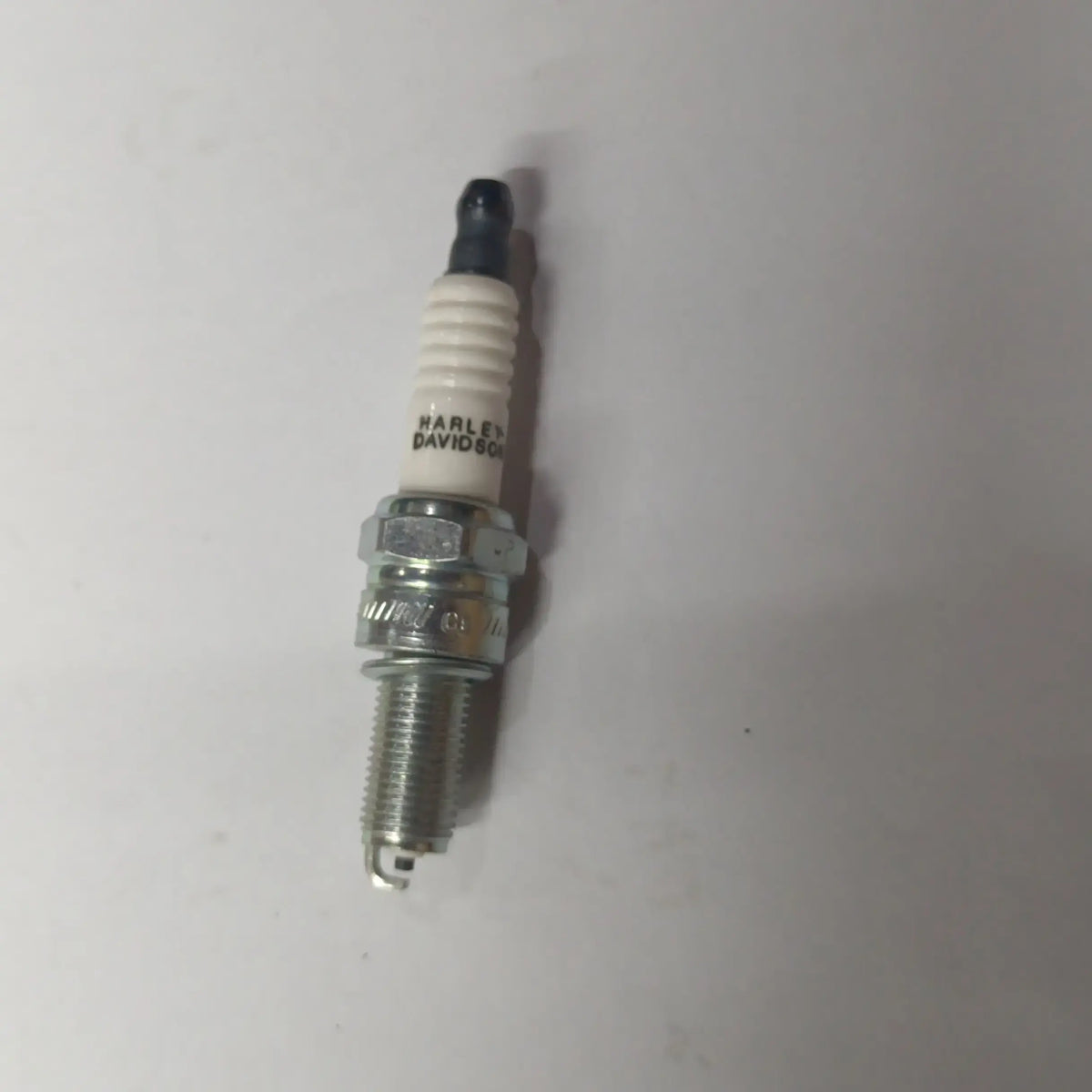 Harley-Davidson Street 750 street rod spark plug