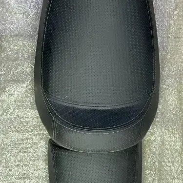 Seat set Front and Back for Harley-Davidson Street Rod