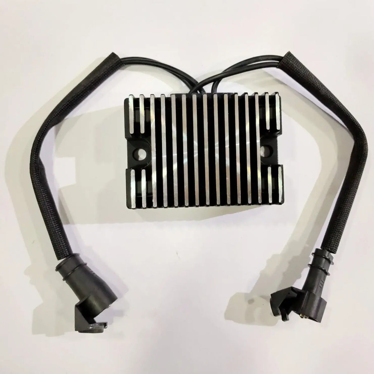 Harley-Davidson Iron 883/Sportster 883/ Sportster 1200/ Custom XL 1200 Compatible Regulator Rectifier