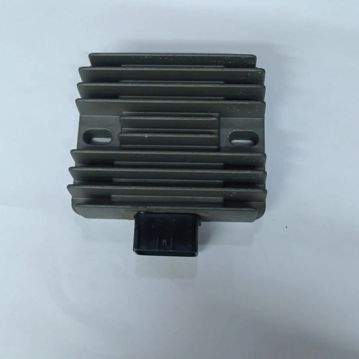 Kawasaki ninja 300 regulator rectifier unit