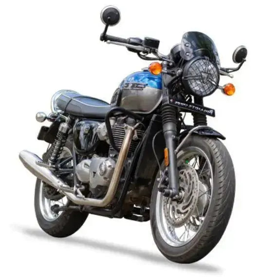 Triumph Bonneville T120 exhaust detail